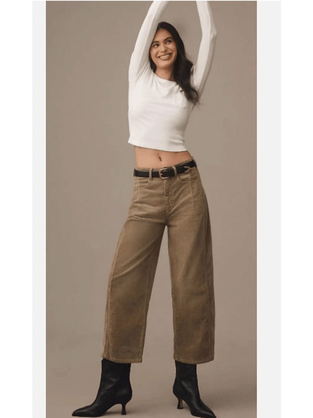 Anthropologie Pilcro The Kenna Mid-Rise Heritage Barrel Corduroy Jeans Size 26